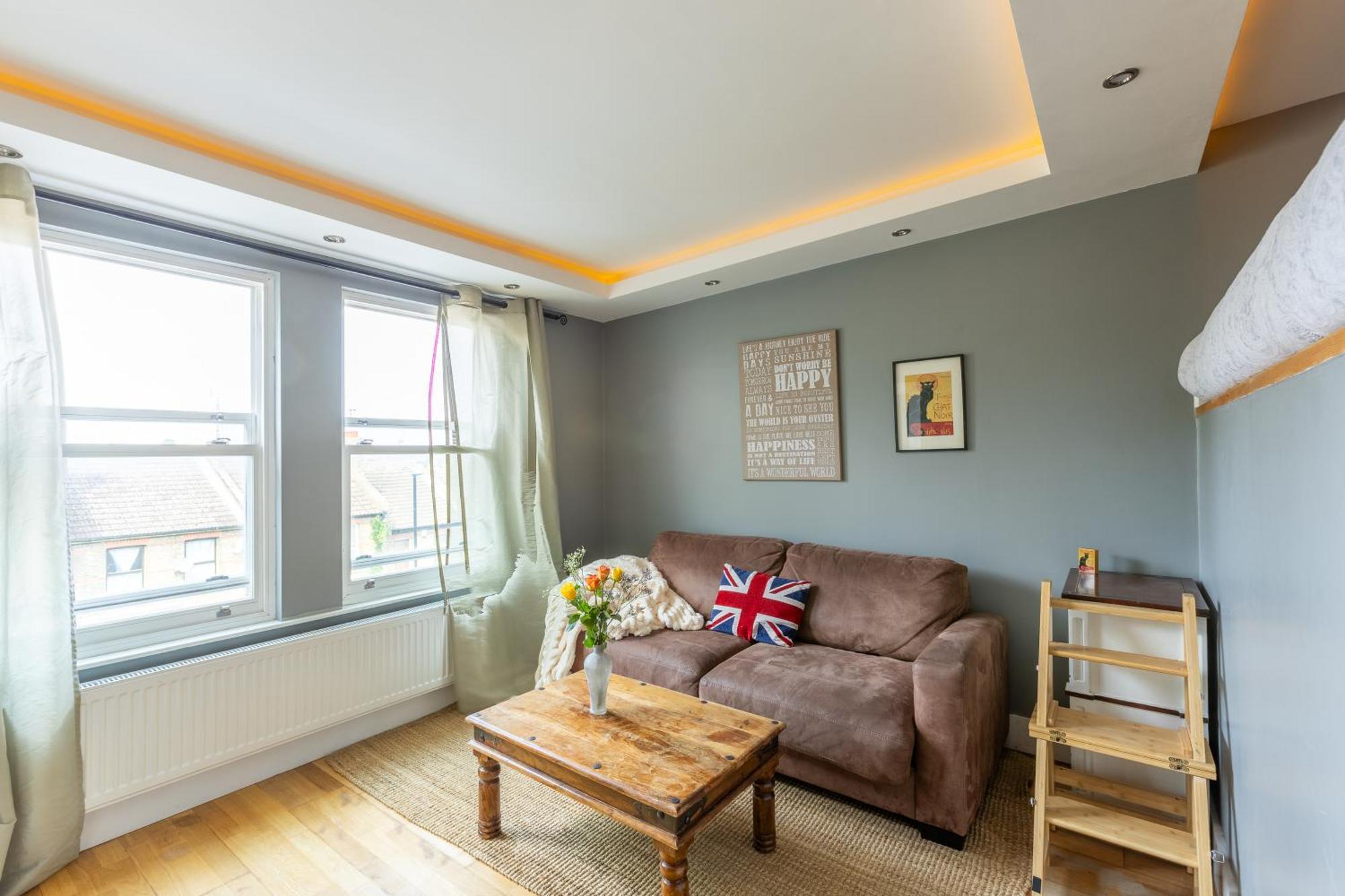Traditional English 4 Bedroom Home In Greenwich Plumstead  Bagian luar foto